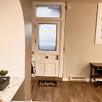 Mount Vernon Apartment Rear