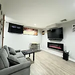 Executive Apartment At Uplands