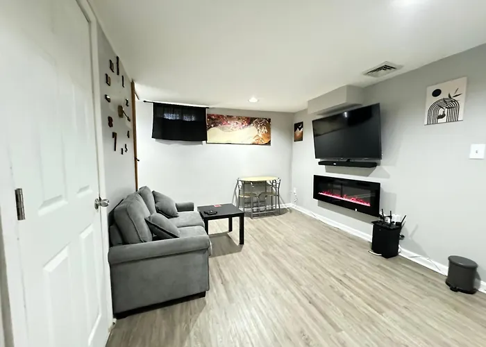 Executive Apartment At Uplands