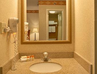 Hotel Days By Wyndham Inner Harbor Baltimore