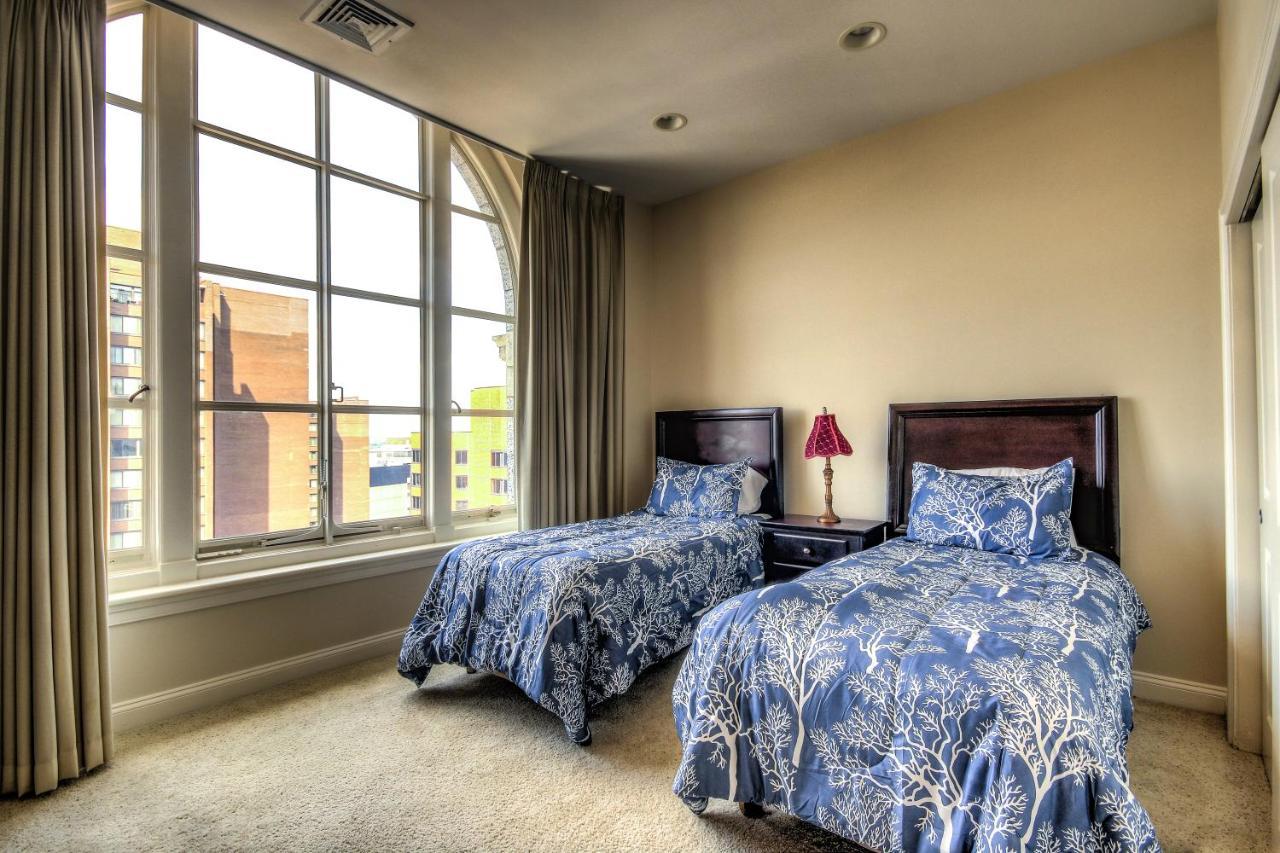 Chase Penthouse: Harbor View With Free Parking
