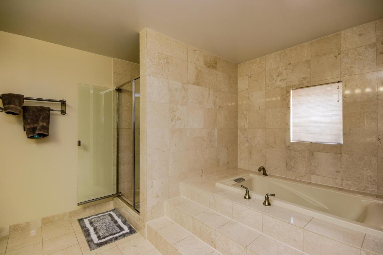 Apartment Chase Penthouse: Harbor View With Free Parking *