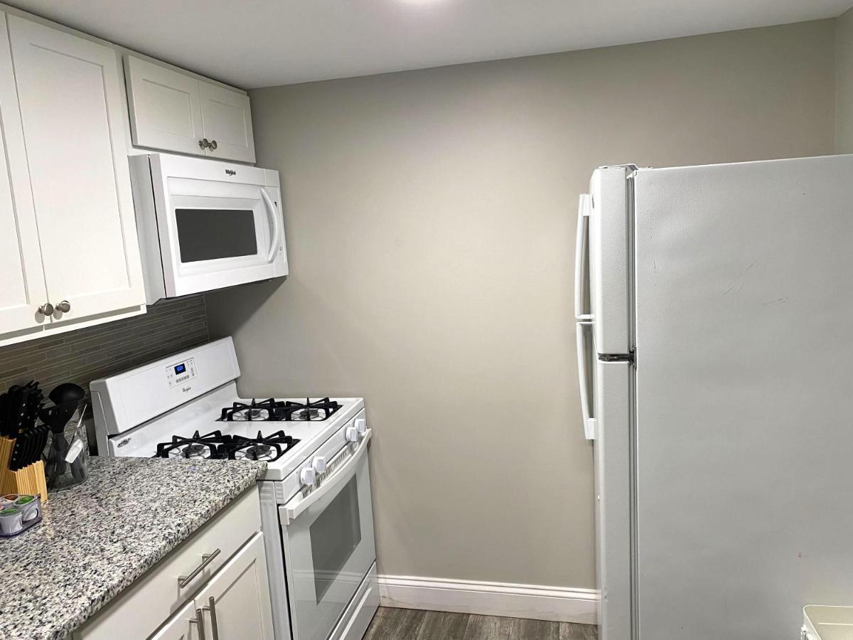 Cozy And Modern 1br With Wifi And Dogs Welcome Apartment