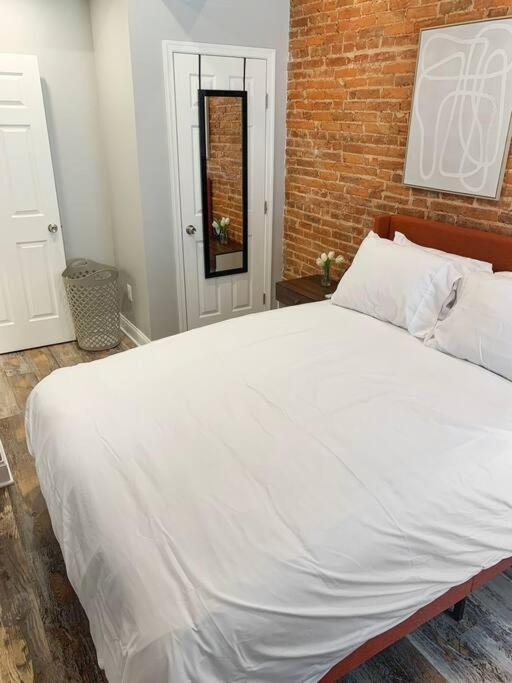 Cozy Modern In The Heart Of Fells Point! * Baltimore