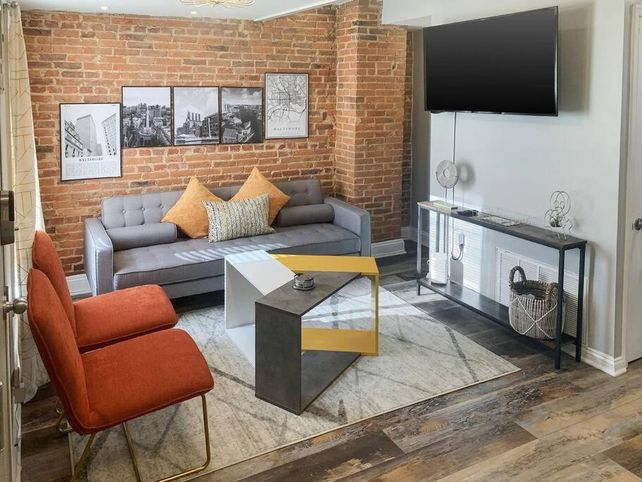 Apartment Cozy Modern In The Heart Of Fells Point! Baltimore