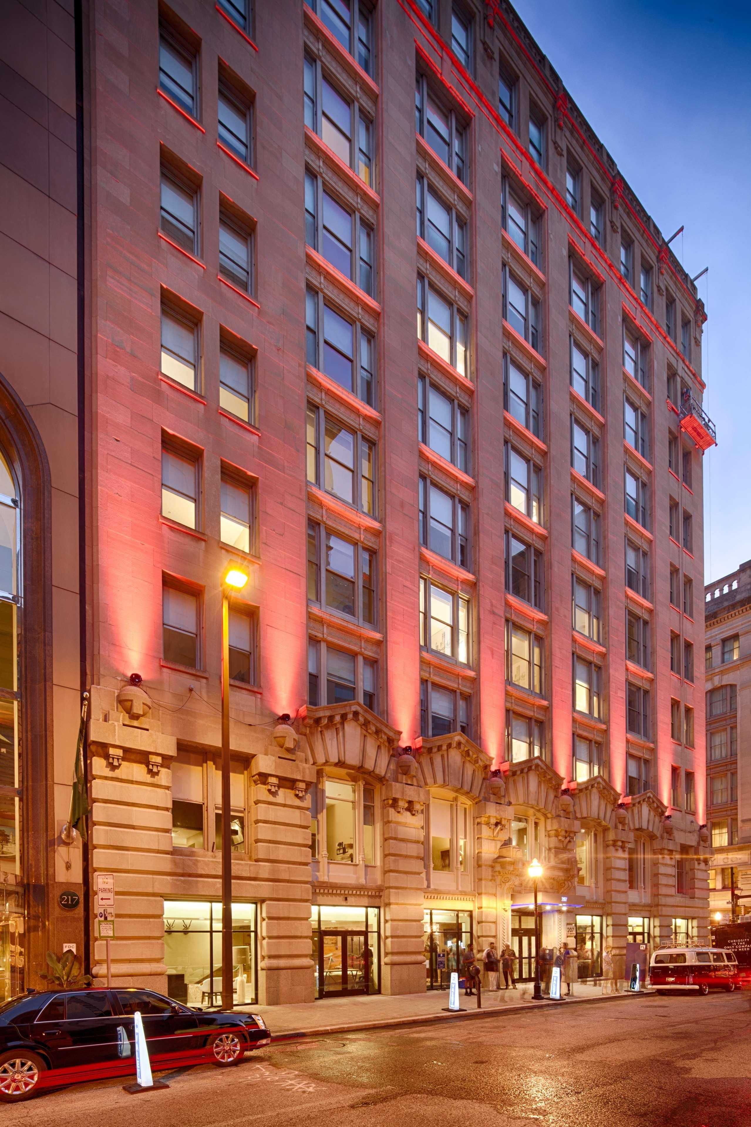 Hotel Rl Inner Harbor Baltimore
