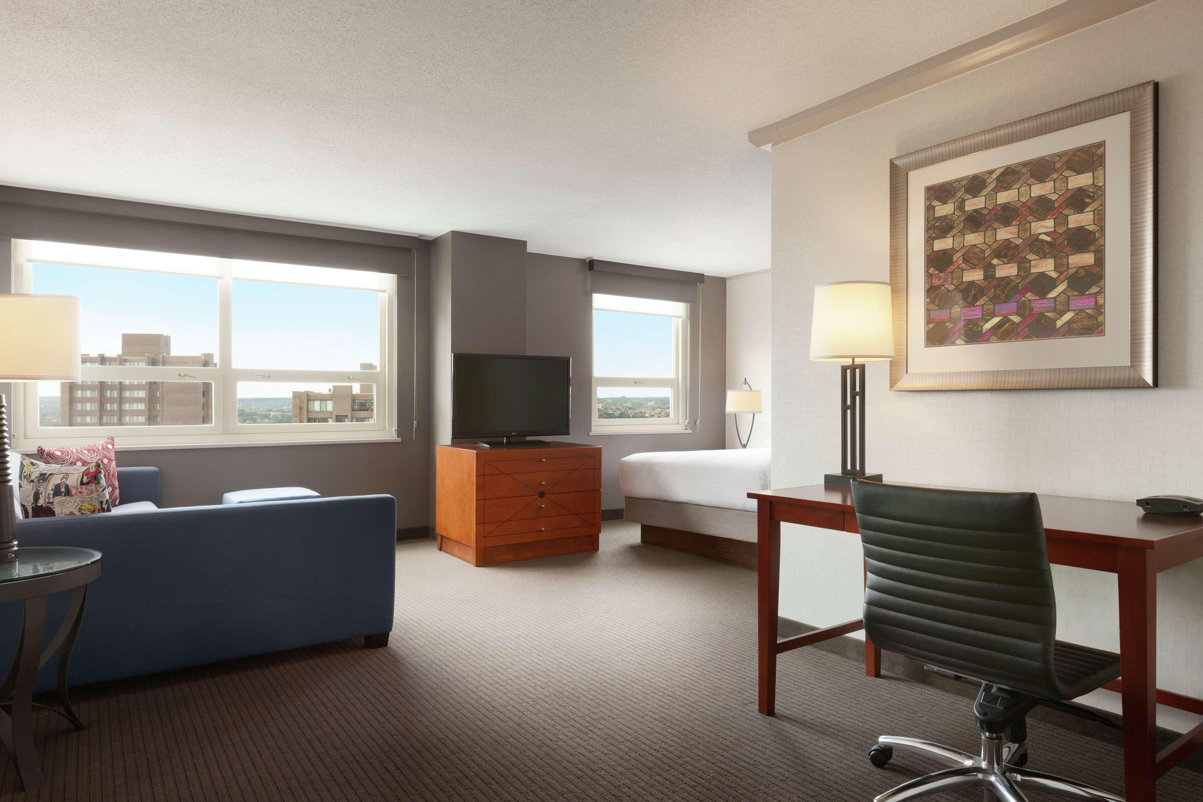 Hotel Embassy Inner Harbor