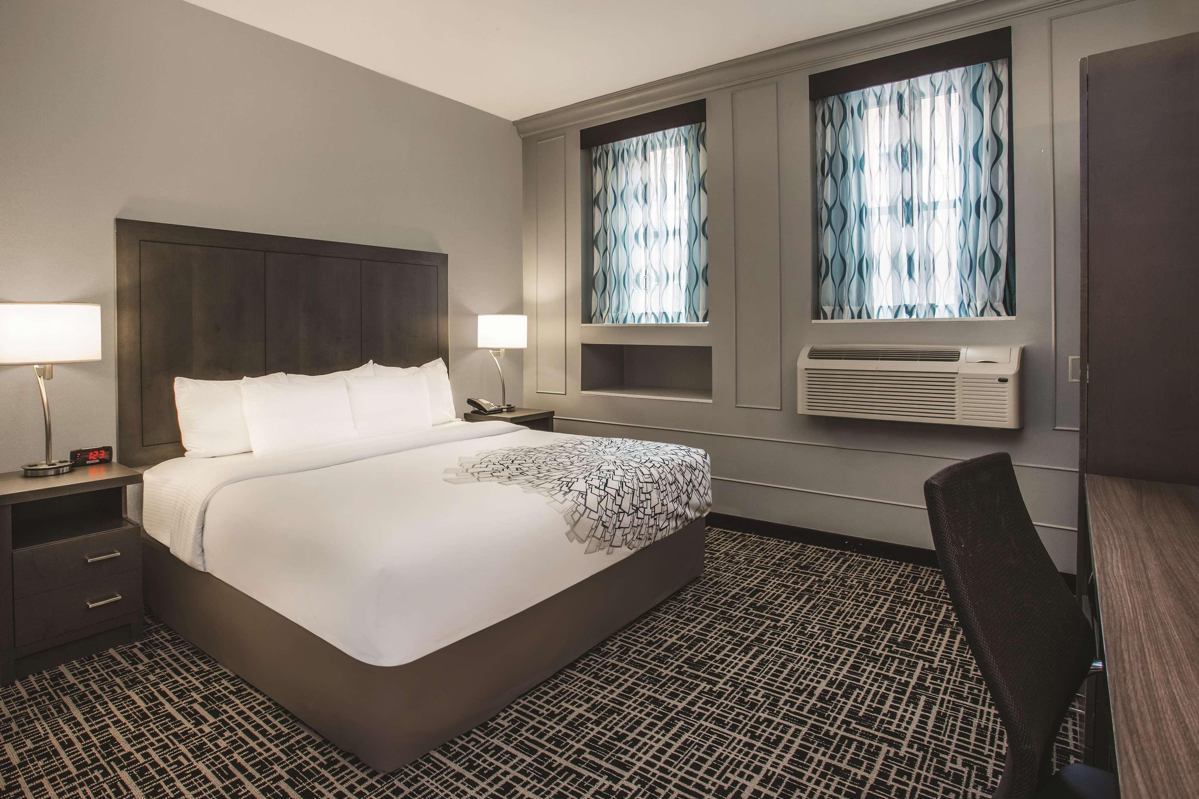 La Quinta By Wyndham Inner Harbor Downtown 3*