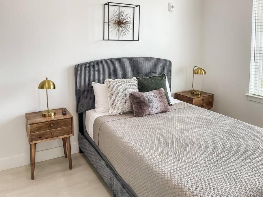 Heart Of Fells Point Luxury Apt Apartment Baltimore