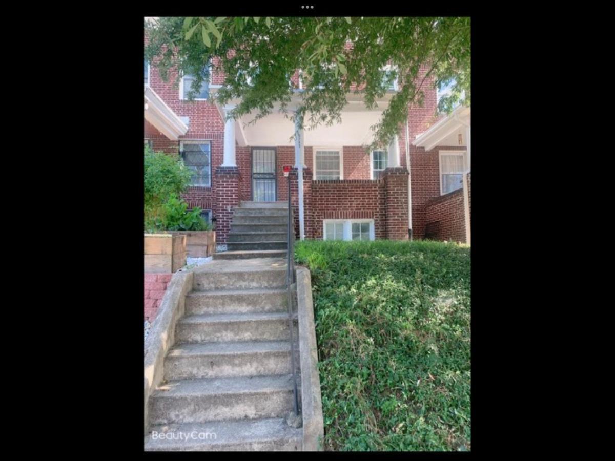 Beautiful Bedroom Next Jhu * Baltimore