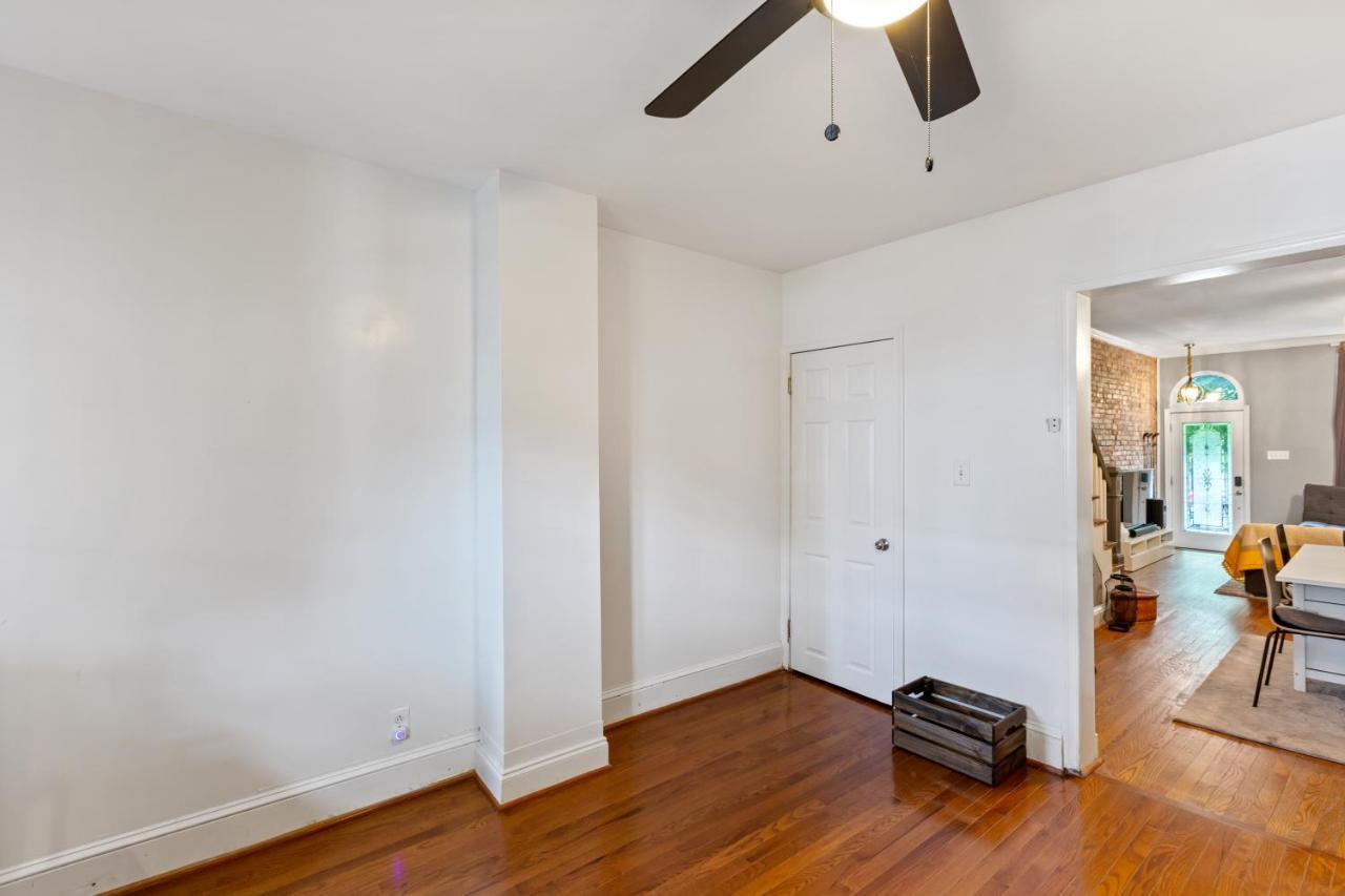 Pristine Townhouse With Rooftop Deck Near Canton! Baltimore