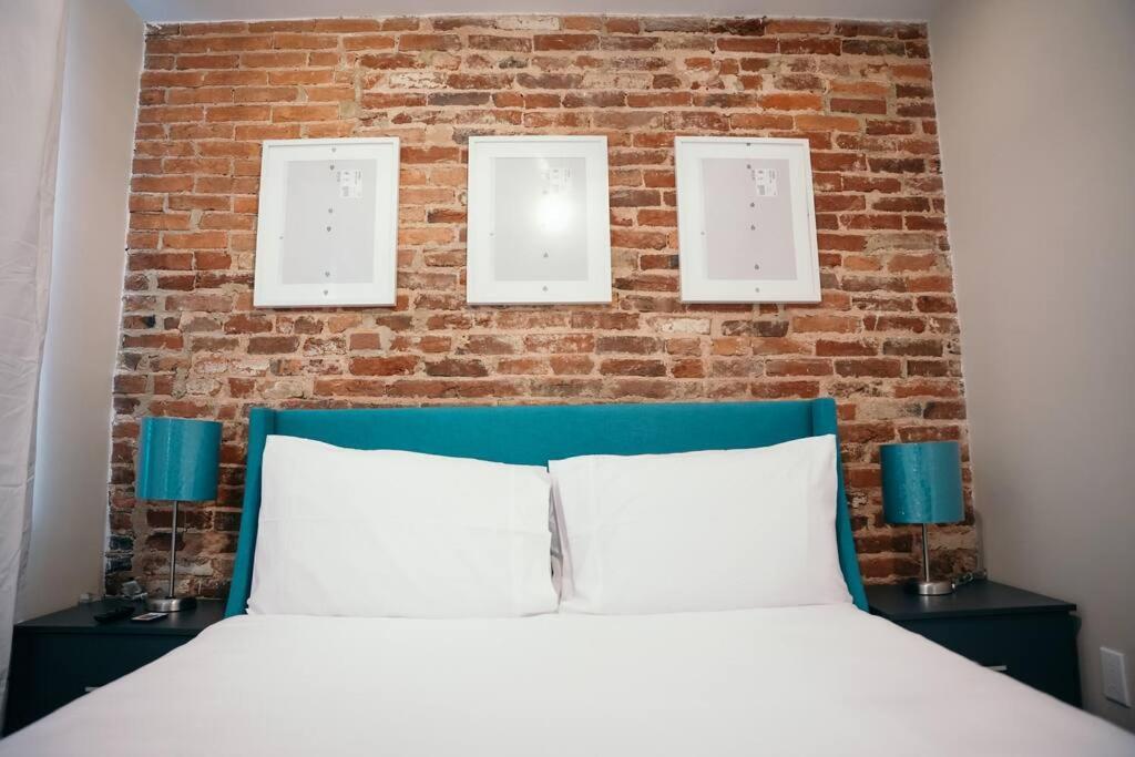 Apartment Fells Point Charm Doubled!
