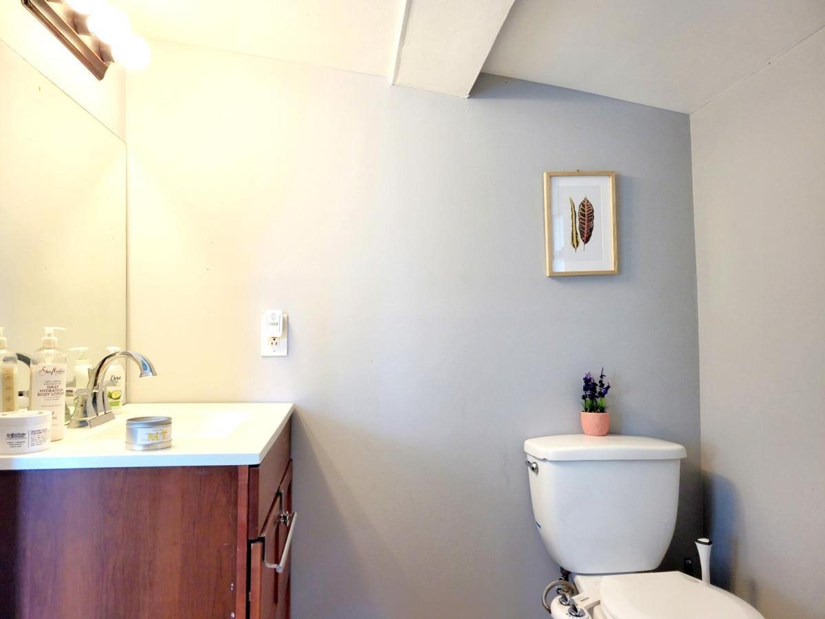 Budget Bed Near Downtown Inner Harbor W Free Parking Guest house
