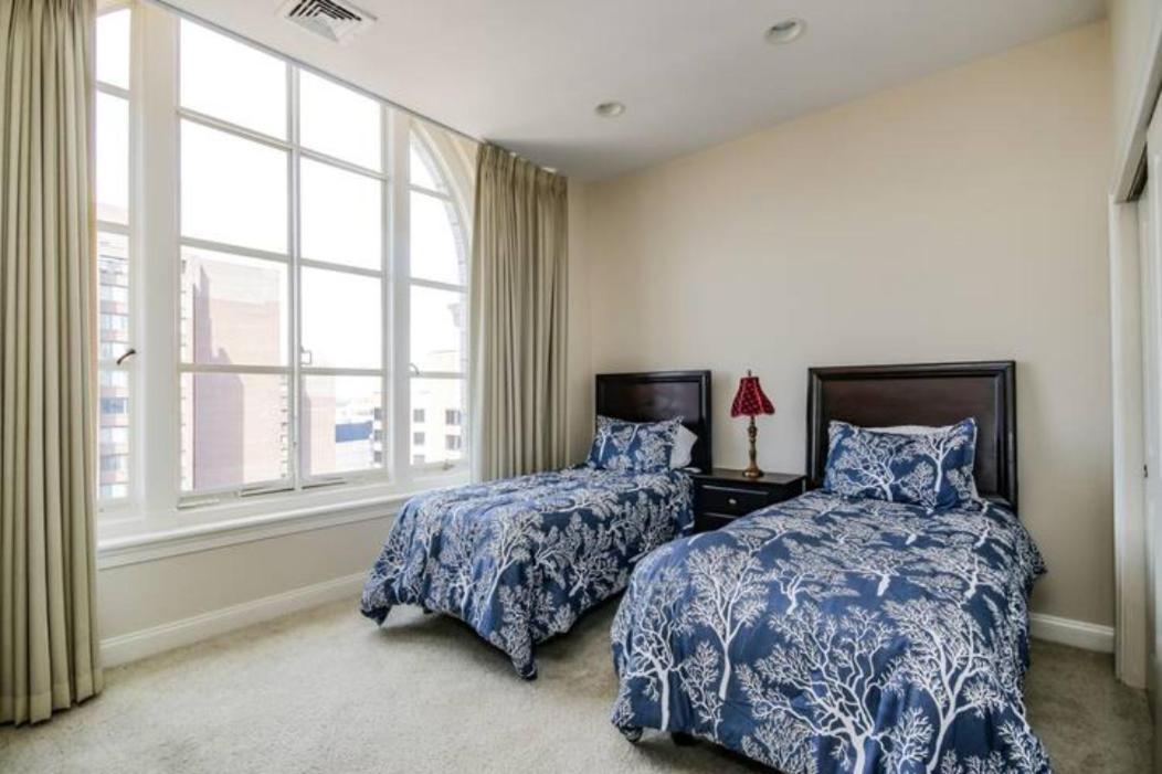 Chase Penthouse: Harbor View With Free Parking Apartment Baltimore