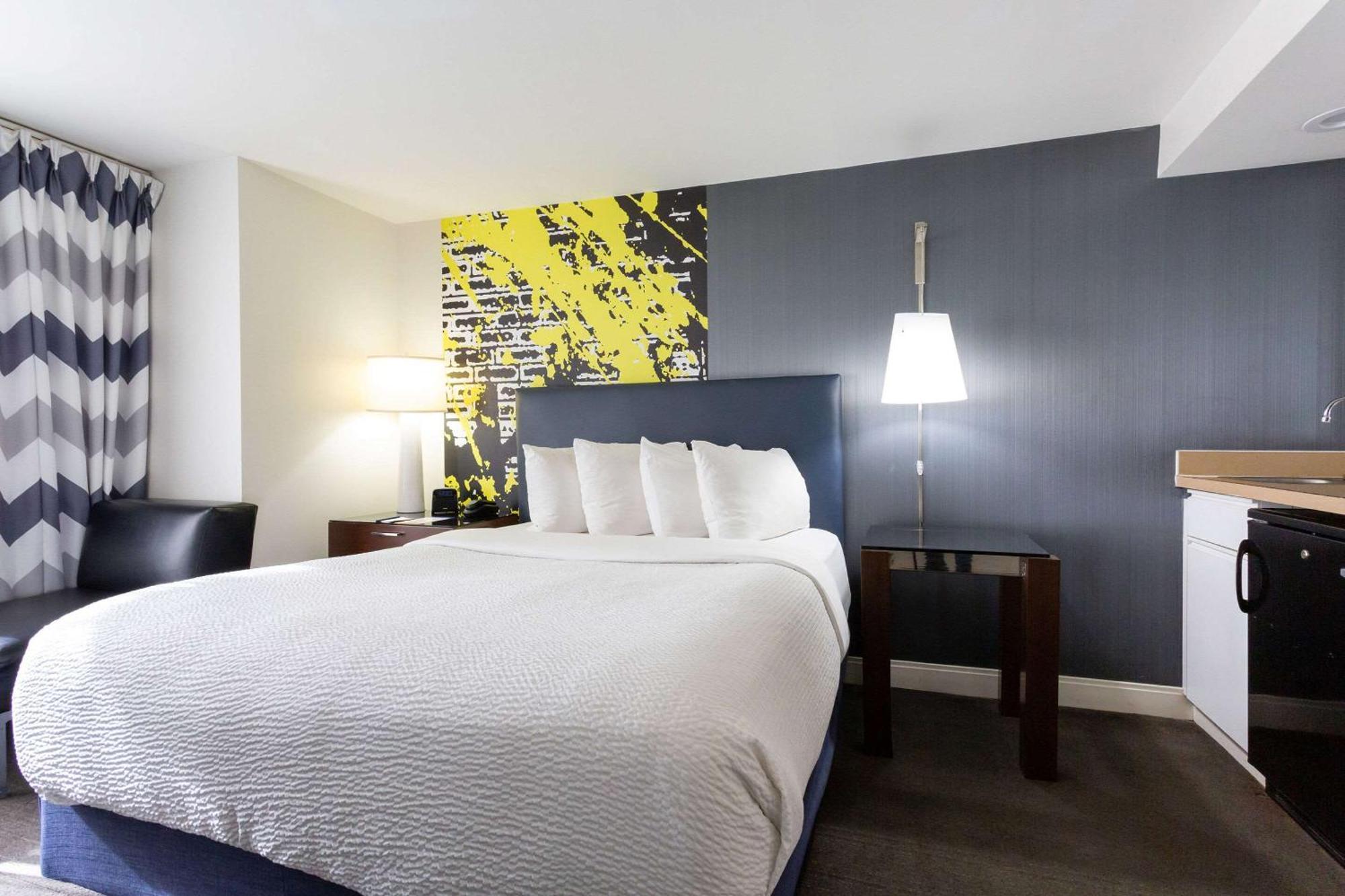 Hotel Comfort & Inner Harbor Baltimore