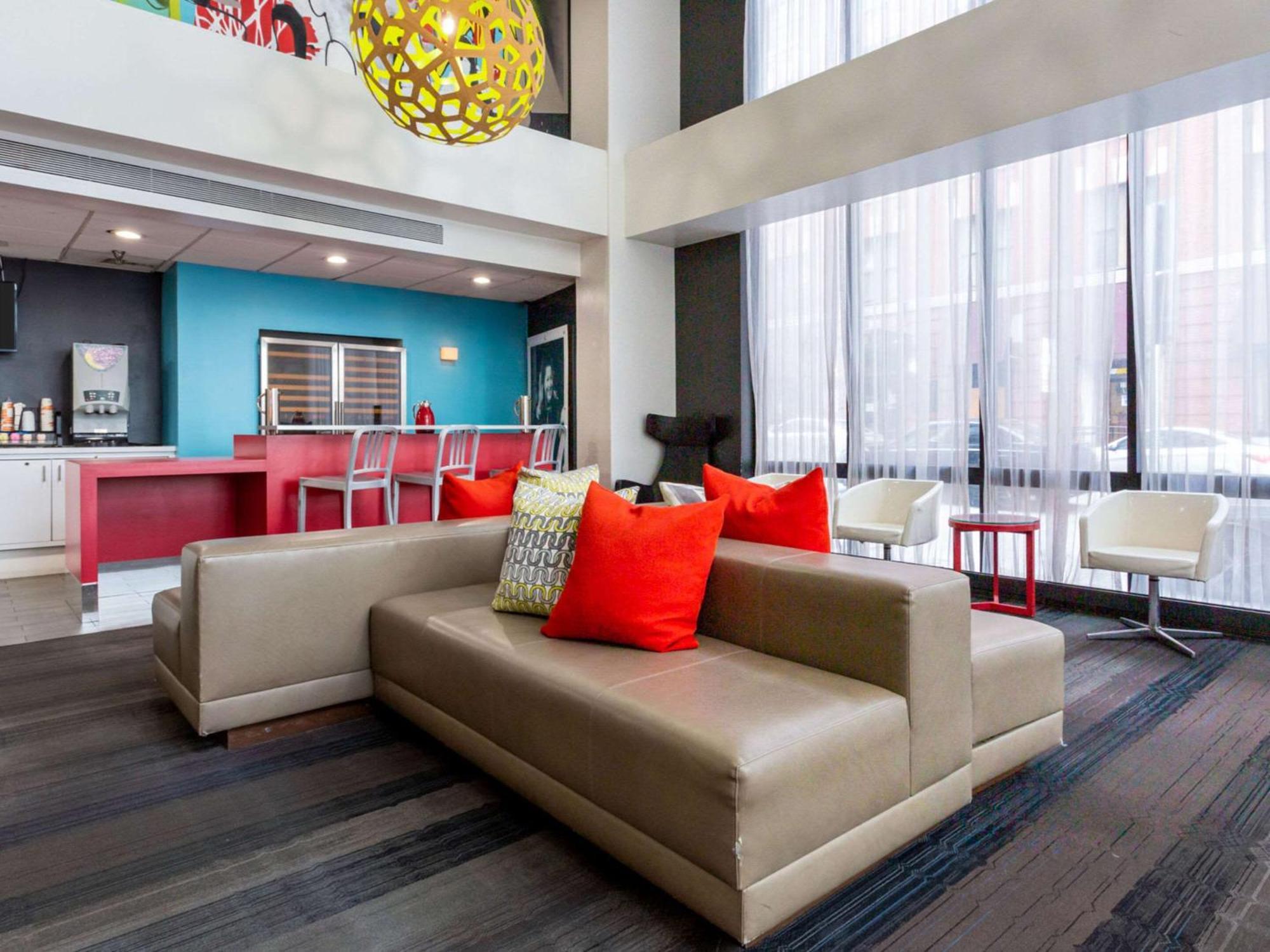 Hotel Comfort & Inner Harbor Baltimore