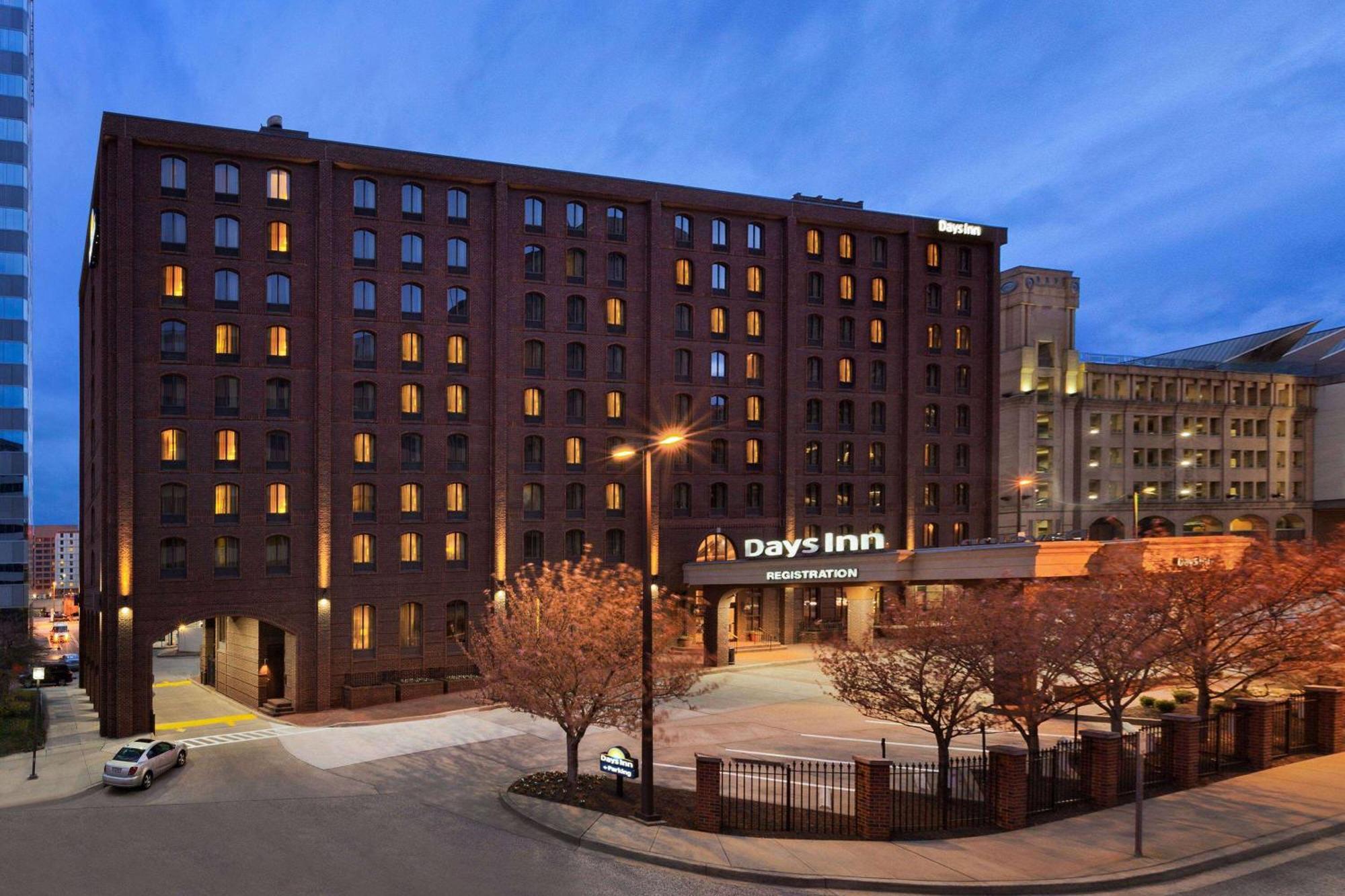 Days By Wyndham Inner Harbor