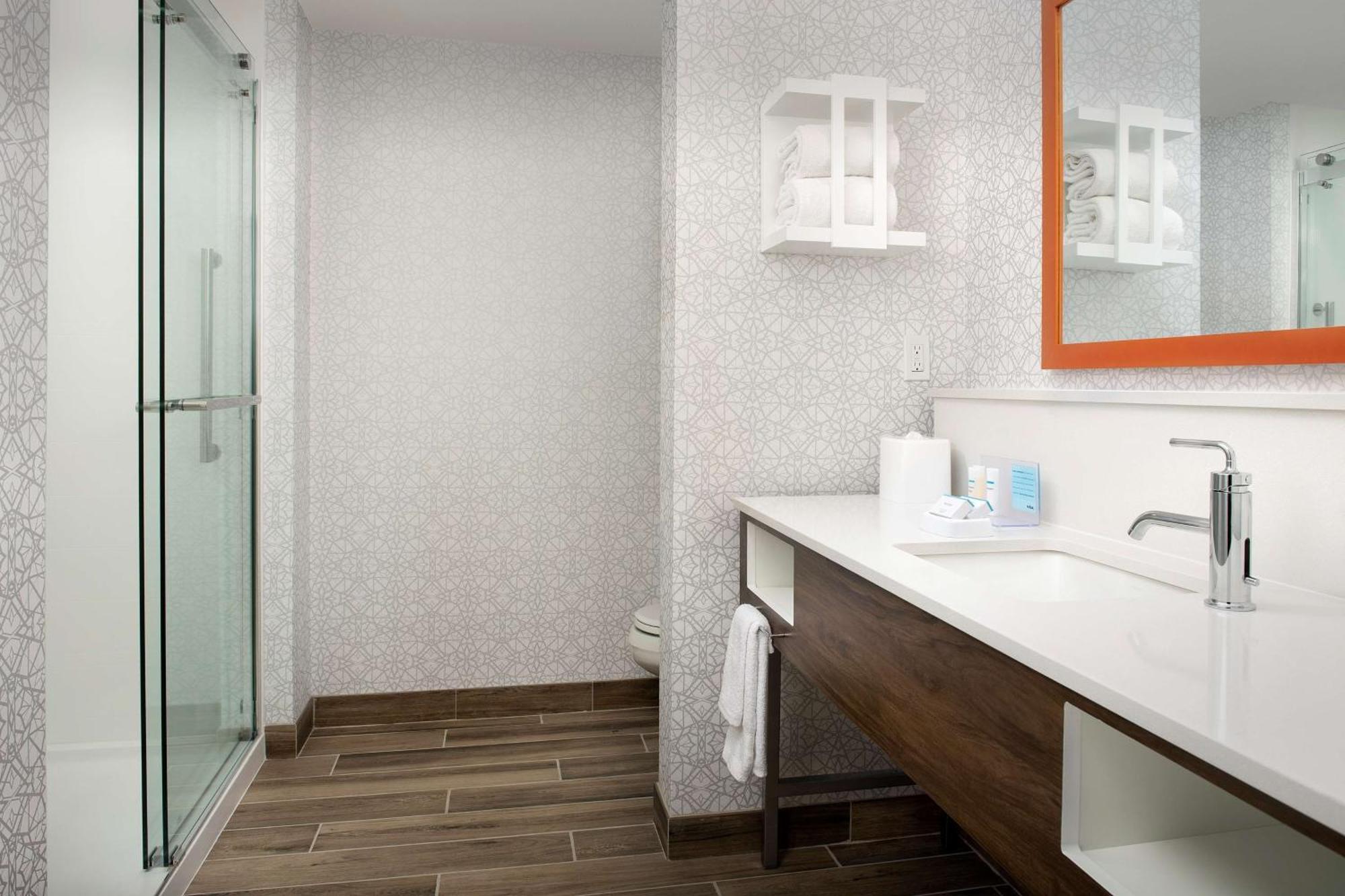 Hampton Baltimore-downtown-convention Center 3*