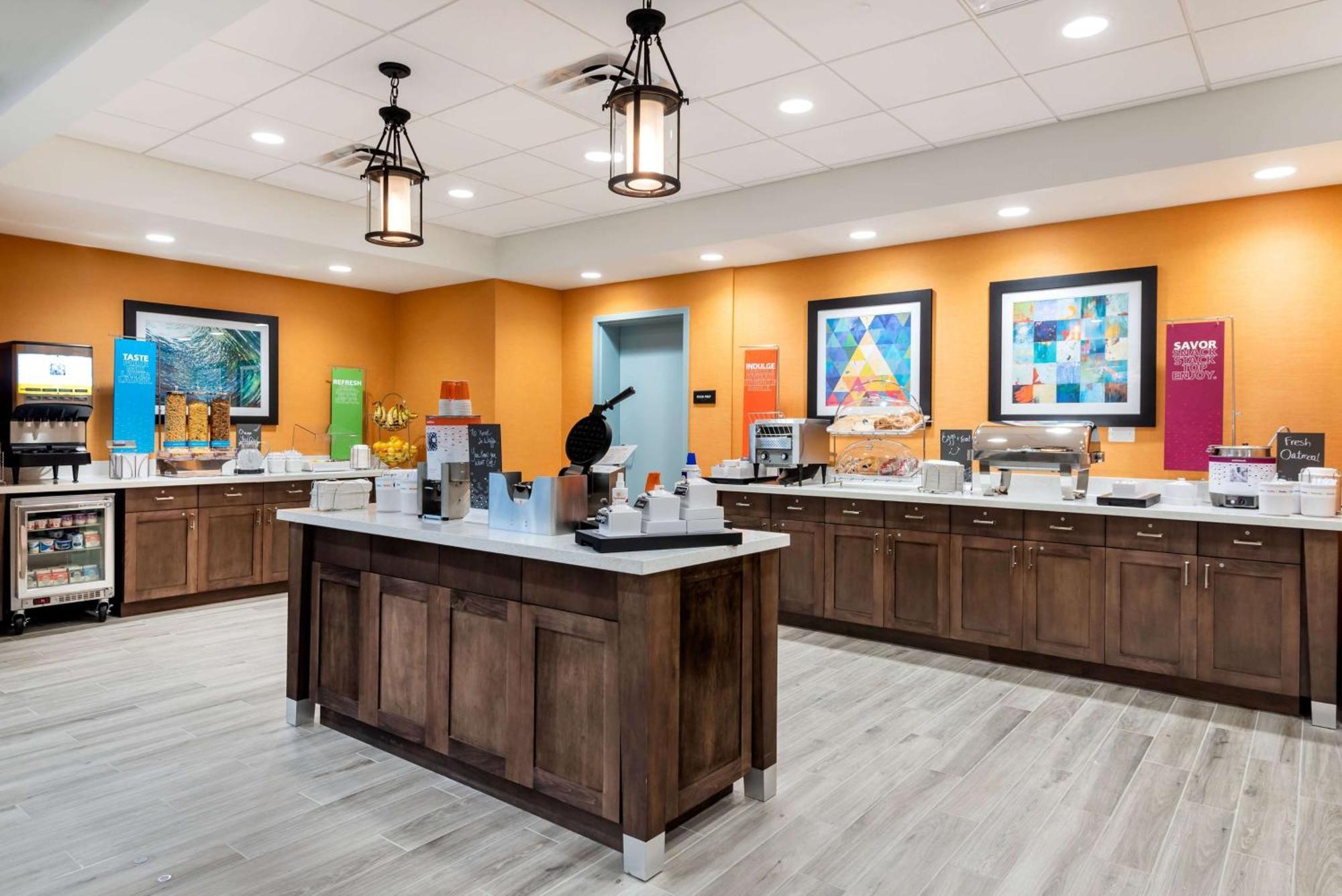 Hotel Hampton Bayview Campus Baltimore
