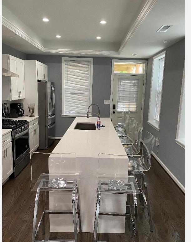 Downtown Upper Canton 3 Bdrm 3 Bath With Rooftop And Parking Pad
