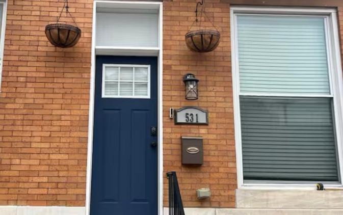 Downtown Upper Canton 3 Bdrm 3 Bath With Rooftop And Parking Pad Guest house Baltimore