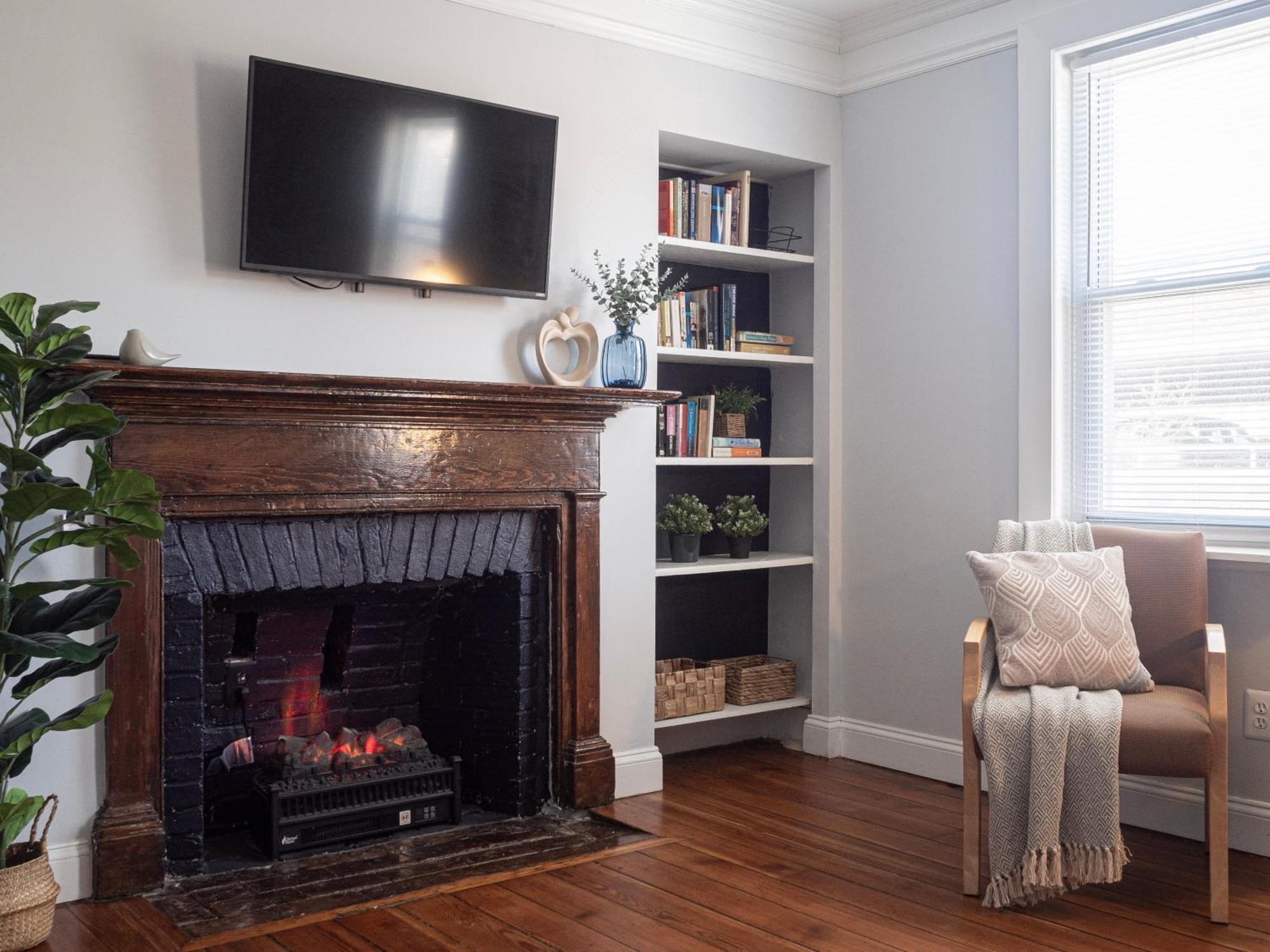 Historic Townhouse - Heart Of Little Italy *