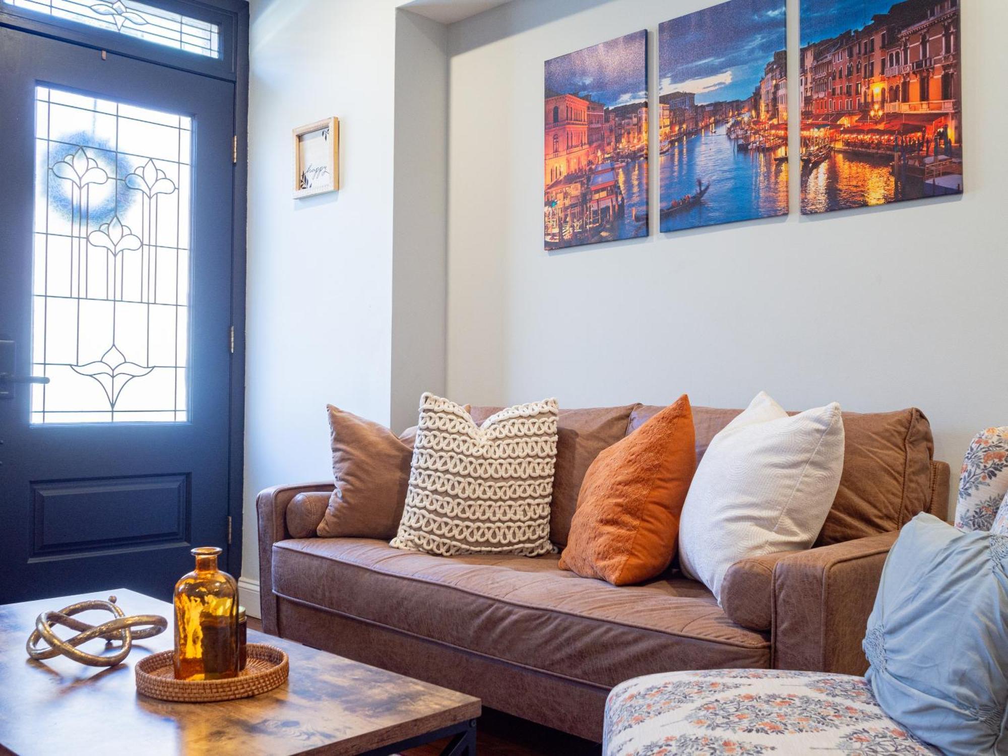 Historic Townhouse - Heart Of Little Italy