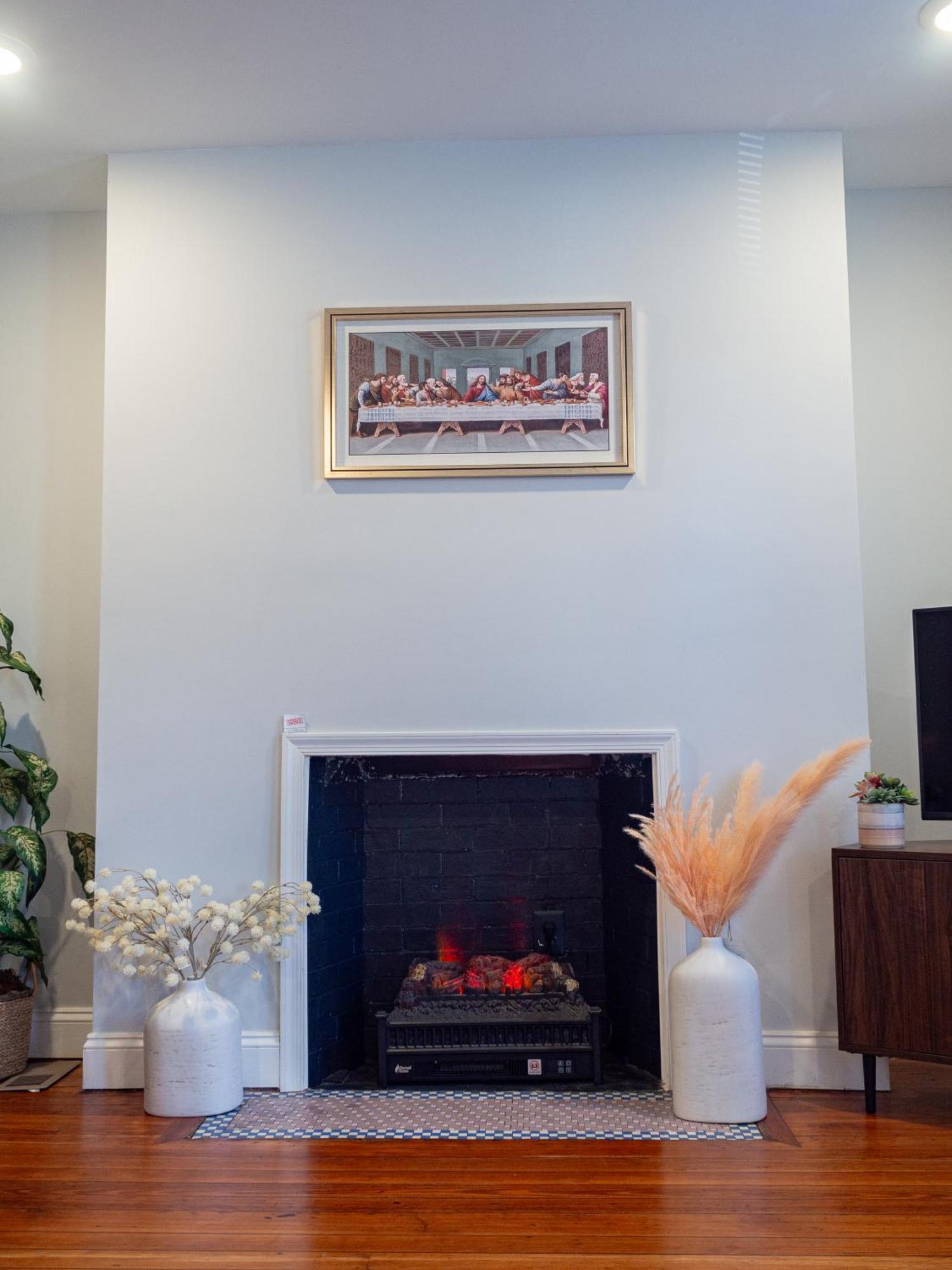 Guest house Historic Townhouse - Heart Of Little Italy