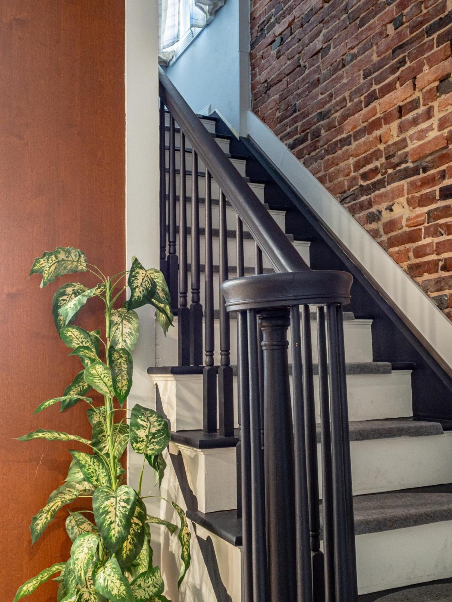 Guest house Historic Townhouse - Heart Of Little Italy Baltimore