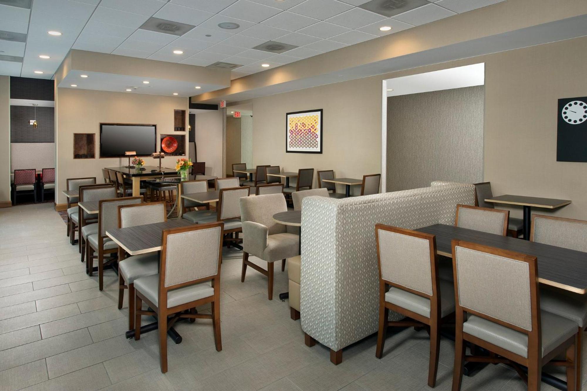 Express At The Stadiums By Ihg Baltimore