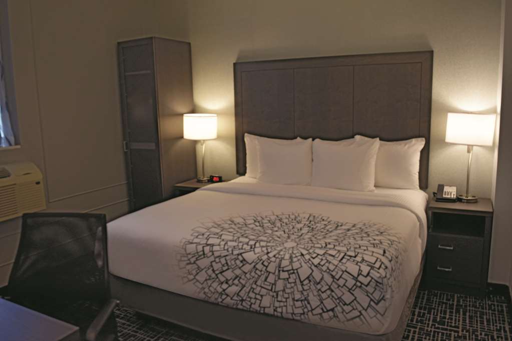 La Quinta By Wyndham Inner Harbor Downtown Baltimore