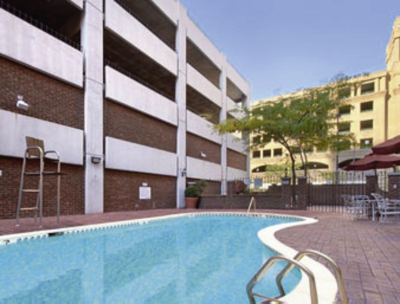 Days By Wyndham Inner Harbor 3*