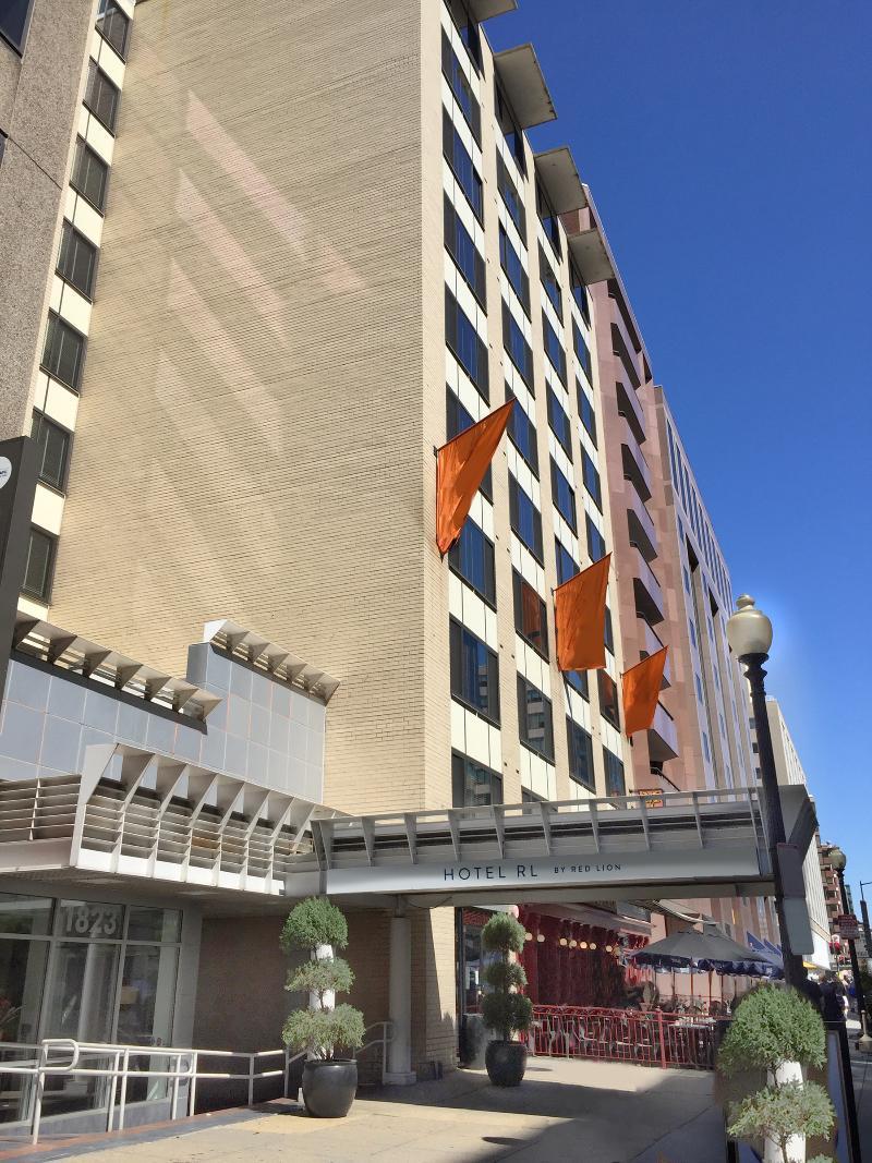 Rl Inner Harbor Hotel 3*