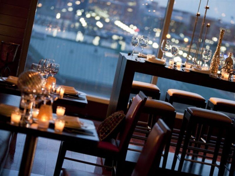 Renaissance Harborplace 4*
