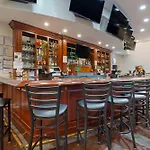 Clarion Hotel & Suites BWI Airport North