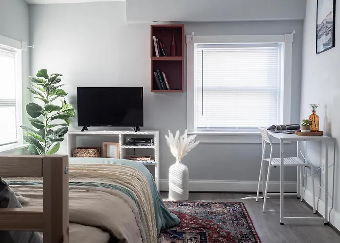 Historic Townhouse - Heart Of Little Italy