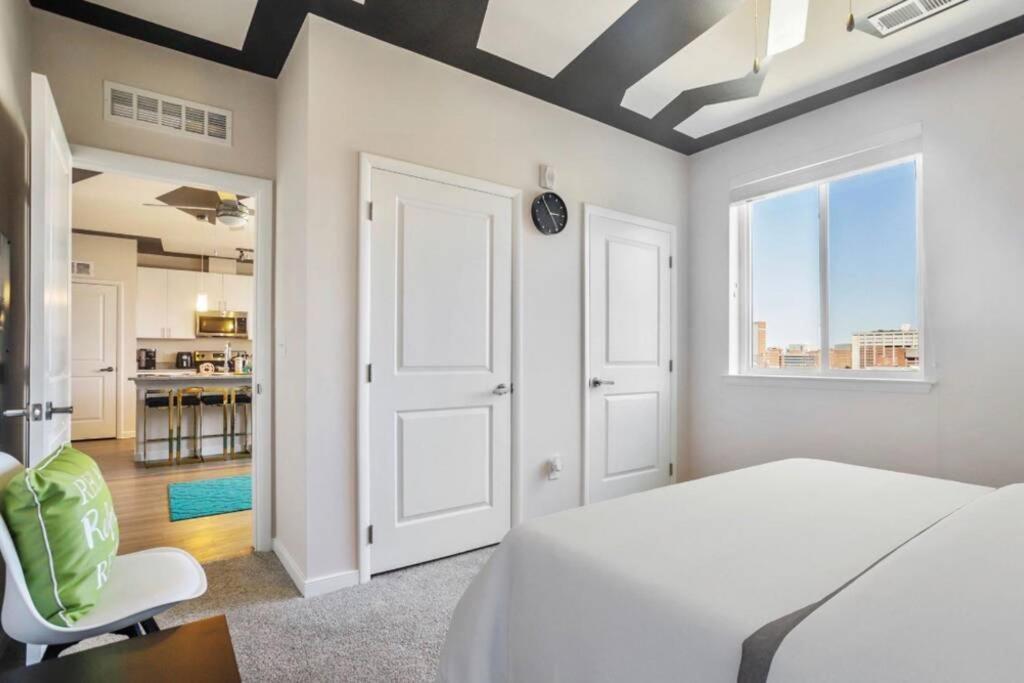 Apartment Lux Penthouse Skyline, Views Gym , Free Parking & Wifi Baltimore