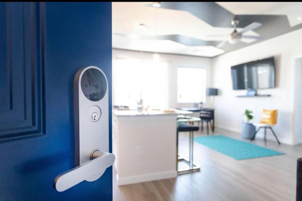Lux Penthouse Skyline, Views Gym , Free Parking & Wifi