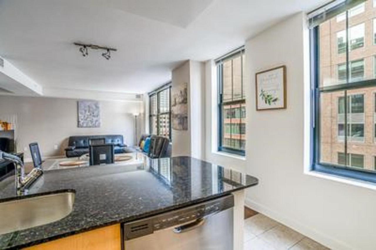 Waterfront 2br Furnished Apts Baltimore