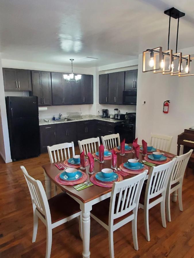 Holiday home Reservoir Hill Mansion - 4 Bedrooms