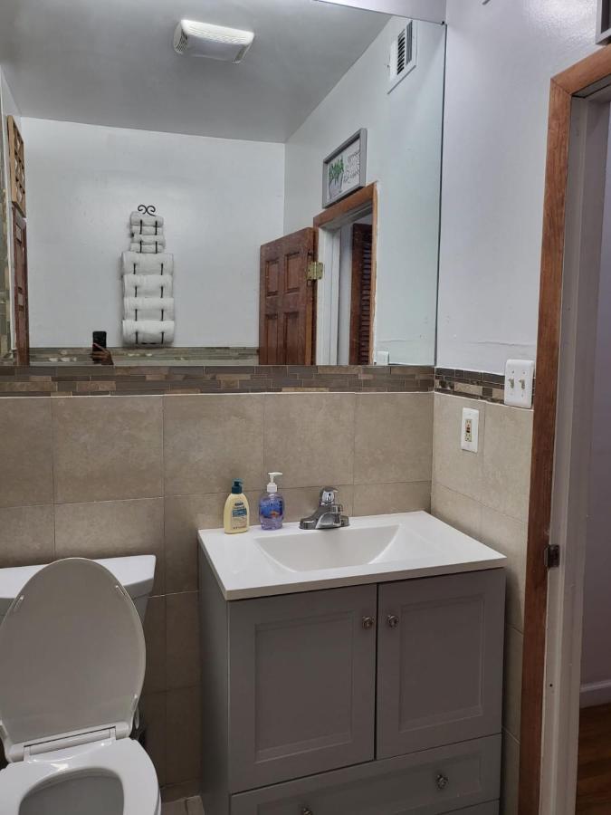 Reservoir Hill Mansion - 4 Bedrooms