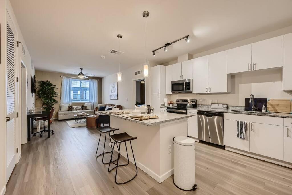 Posh Penthouse : Family: Inner Harbor: Sports