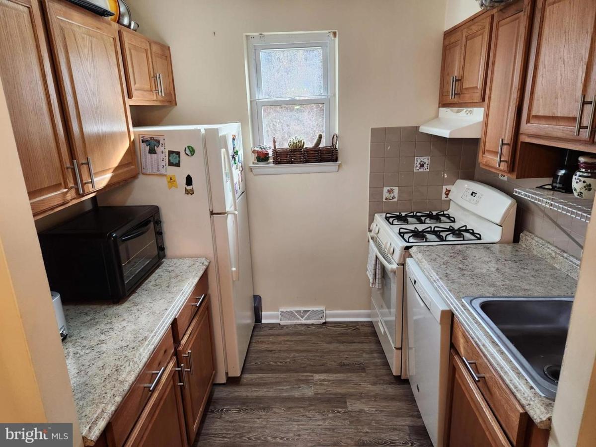 Apartment Emerald Elite: Quiet 2-bedroom In Hampden/medfield