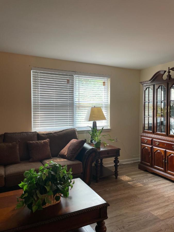 Emerald Elite: Quiet 2-bedroom In Hampden/medfield Apartment Baltimore