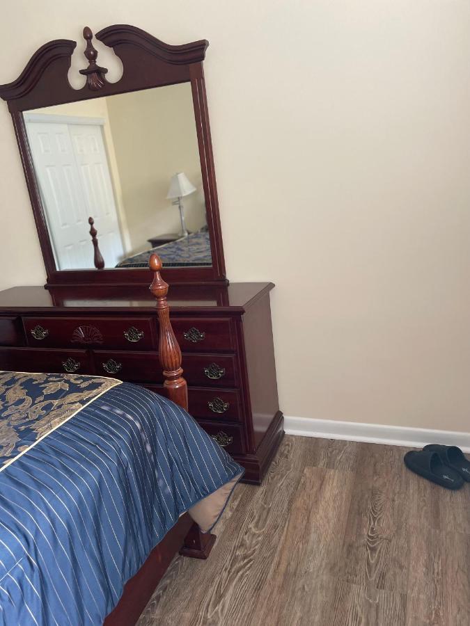Apartment Emerald Elite: Quiet 2-bedroom In Hampden/medfield