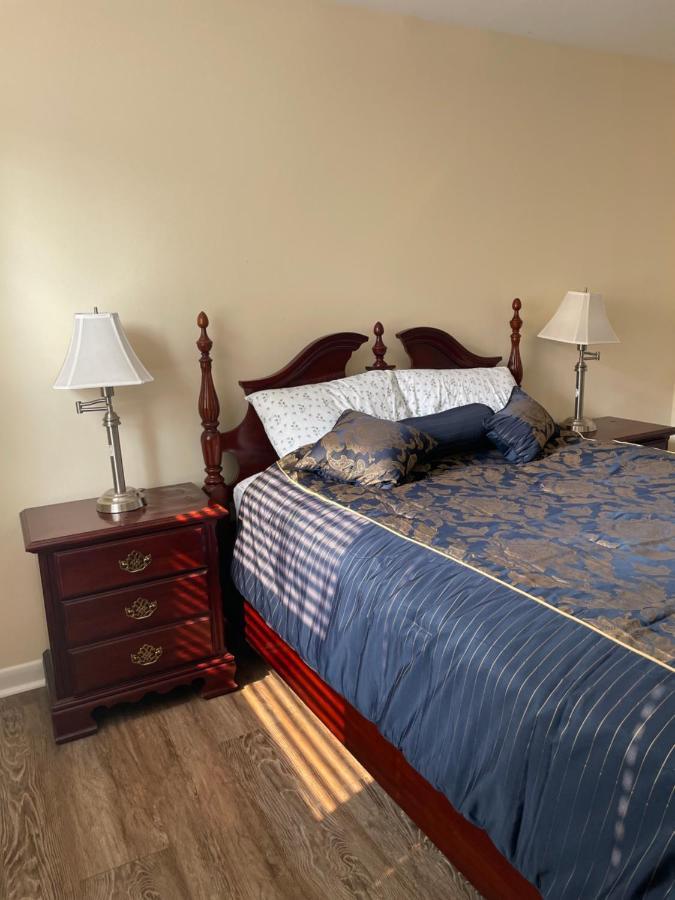Apartment Emerald Elite: Quiet 2-bedroom In Hampden/medfield *