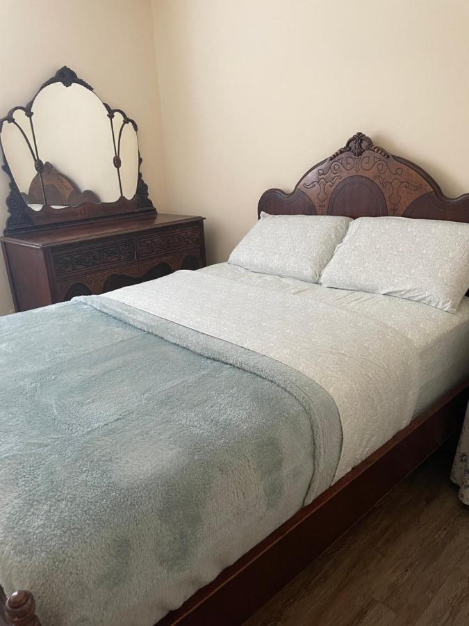 Emerald Elite: Quiet 2-bedroom In Hampden/medfield *