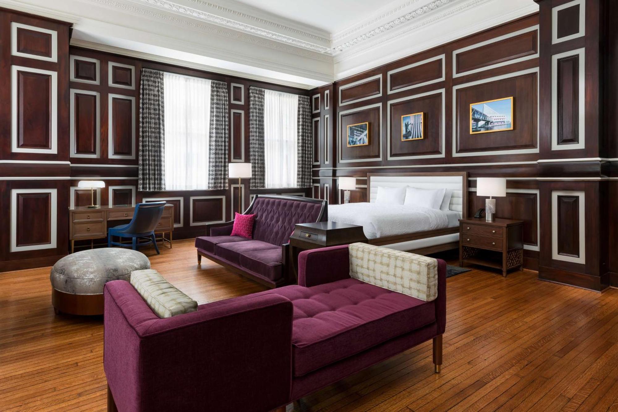 Hotel Hampton & Inner Harbor