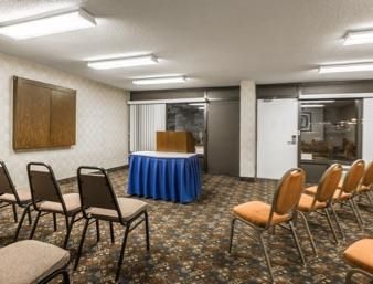 Hotel Days-inn By Wyndham Baltimore Northwest Windsor Mill
