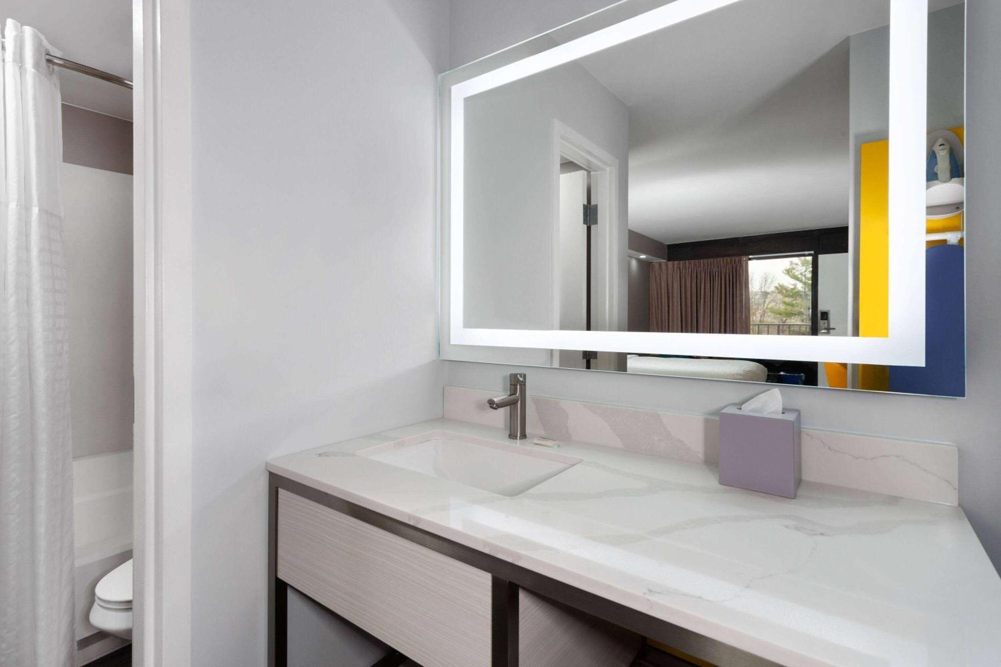 Hotel Days-inn By Wyndham Baltimore Northwest